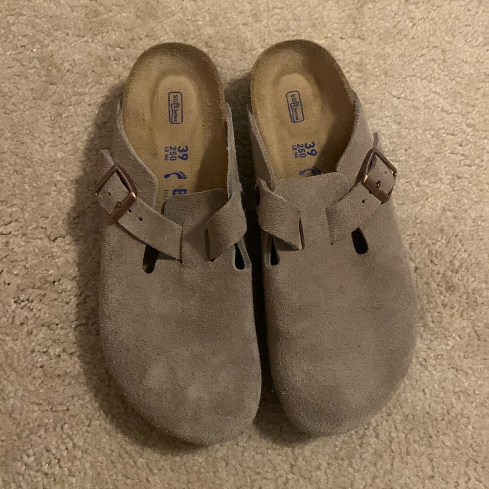 NWOT Birkenstock Boston (Taupe)